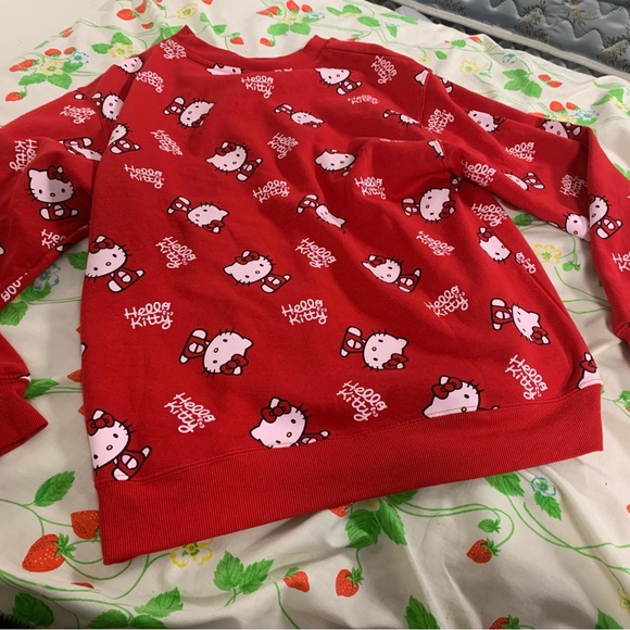Hello Kitty Vibrant Red Crew Neck Sweater - Picture 1 of 1